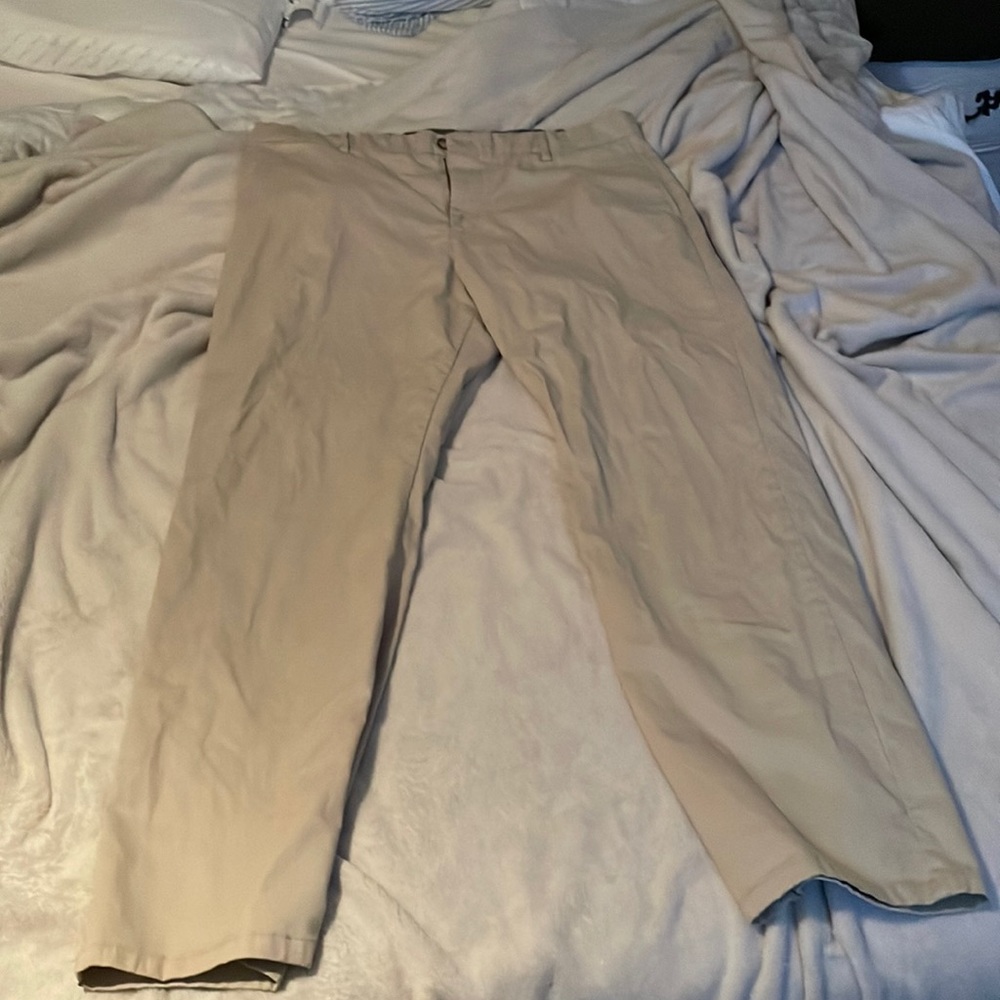 Old navy chinos 42x36